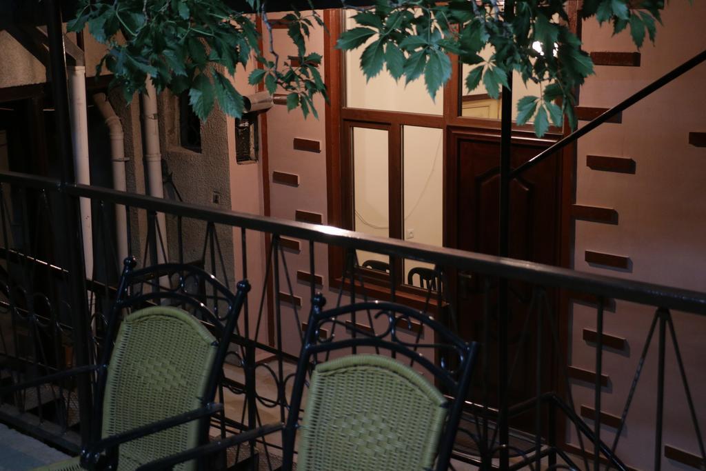 Shara Talyan Guest House & Tours يريفان المظهر الخارجي الصورة